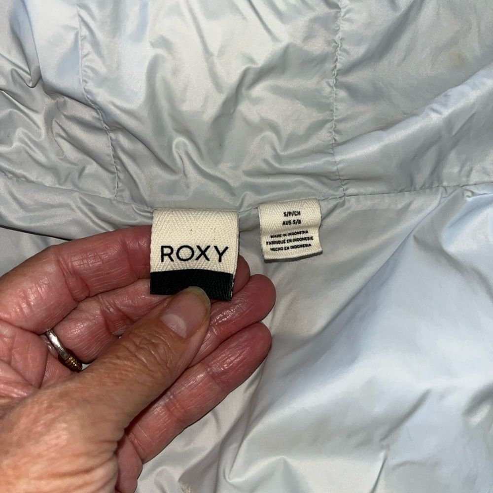 Roxy Lightweight, Hooded, Puffer Jacket - image 8